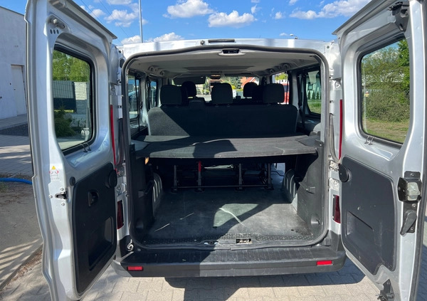 Renault Trafic cena 59900 przebieg: 155000, rok produkcji 2017 z Mrocza małe 254